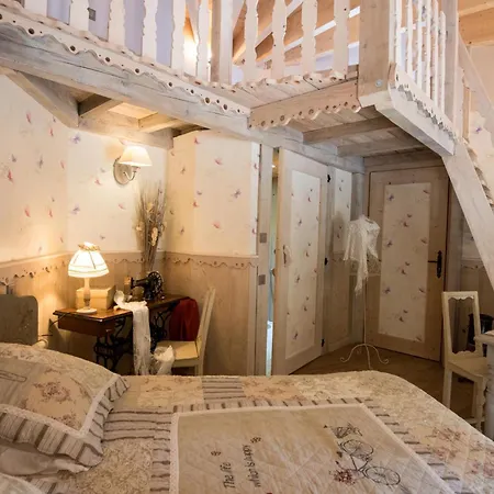 Atelier De La Couturiere - Clairiere Aux - Bol D'air Bed & Breakfast 3*